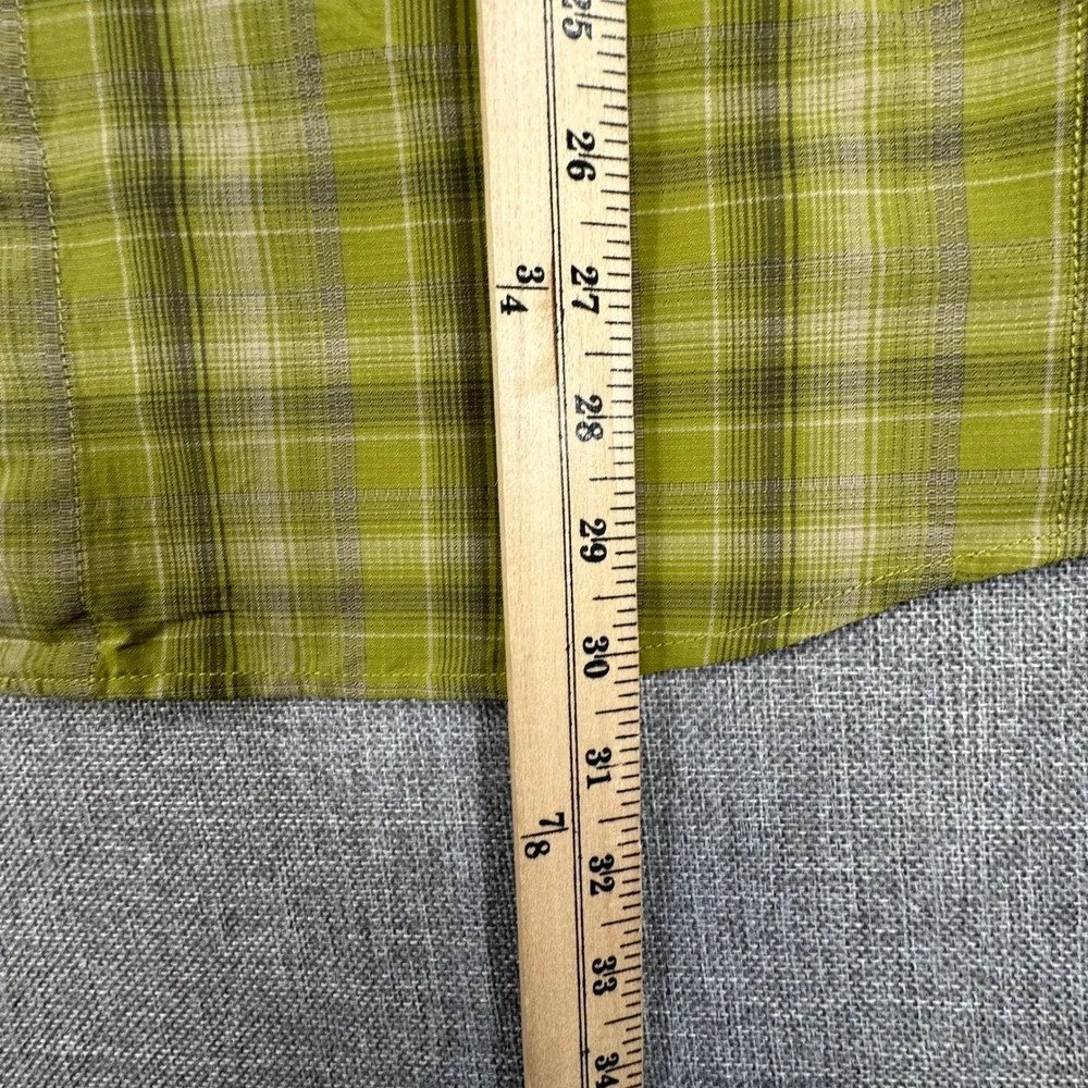 The North Face Shirt Mens XL Green Plaid Vented Nylon Hiking Fishing Long Sleeve